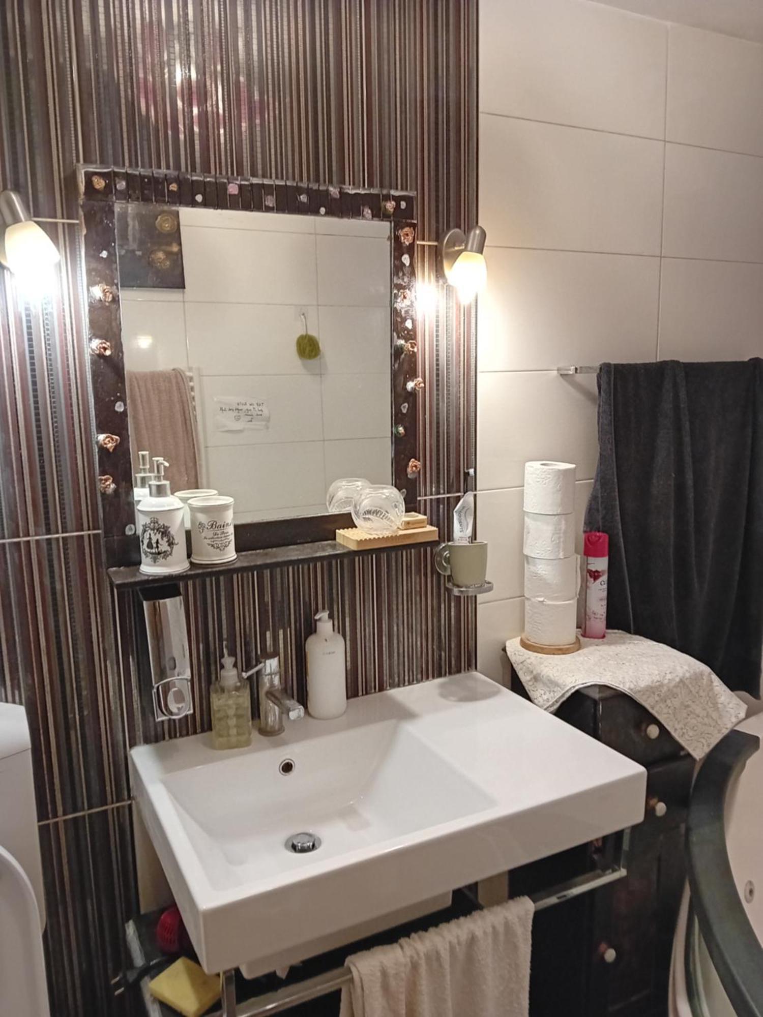 Indian Tent Tipi In Shared Lot And Shared Bathroom Mrse エクステリア 写真